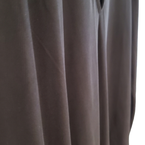 Sexy black top with strap collar - Picture 7 of 7